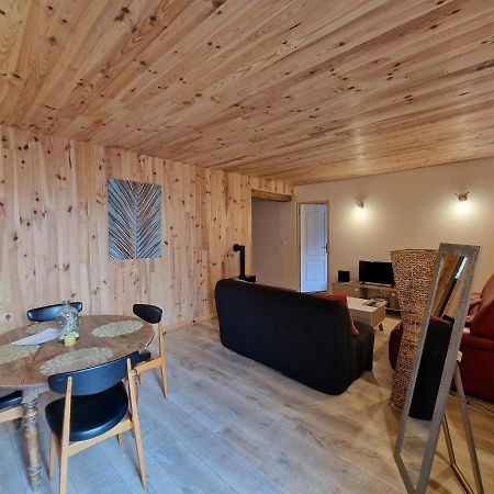 Chambre D'Hotes O Rendez-Vous Roquefeuil 外观 照片