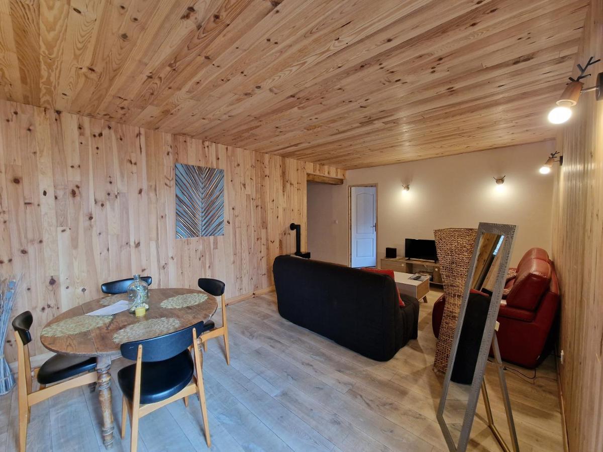 Chambre D'Hotes O Rendez-Vous Roquefeuil 外观 照片